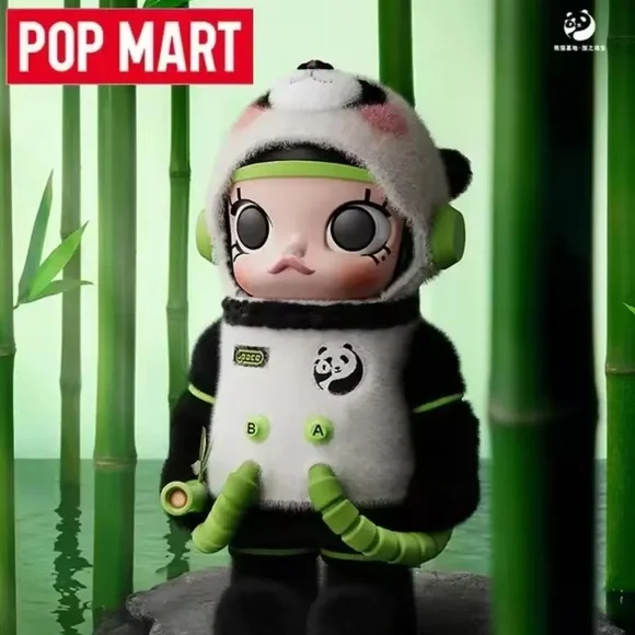 NIB MEGA SPACE MOLLY 400% PANDA - Picture 4 of 10